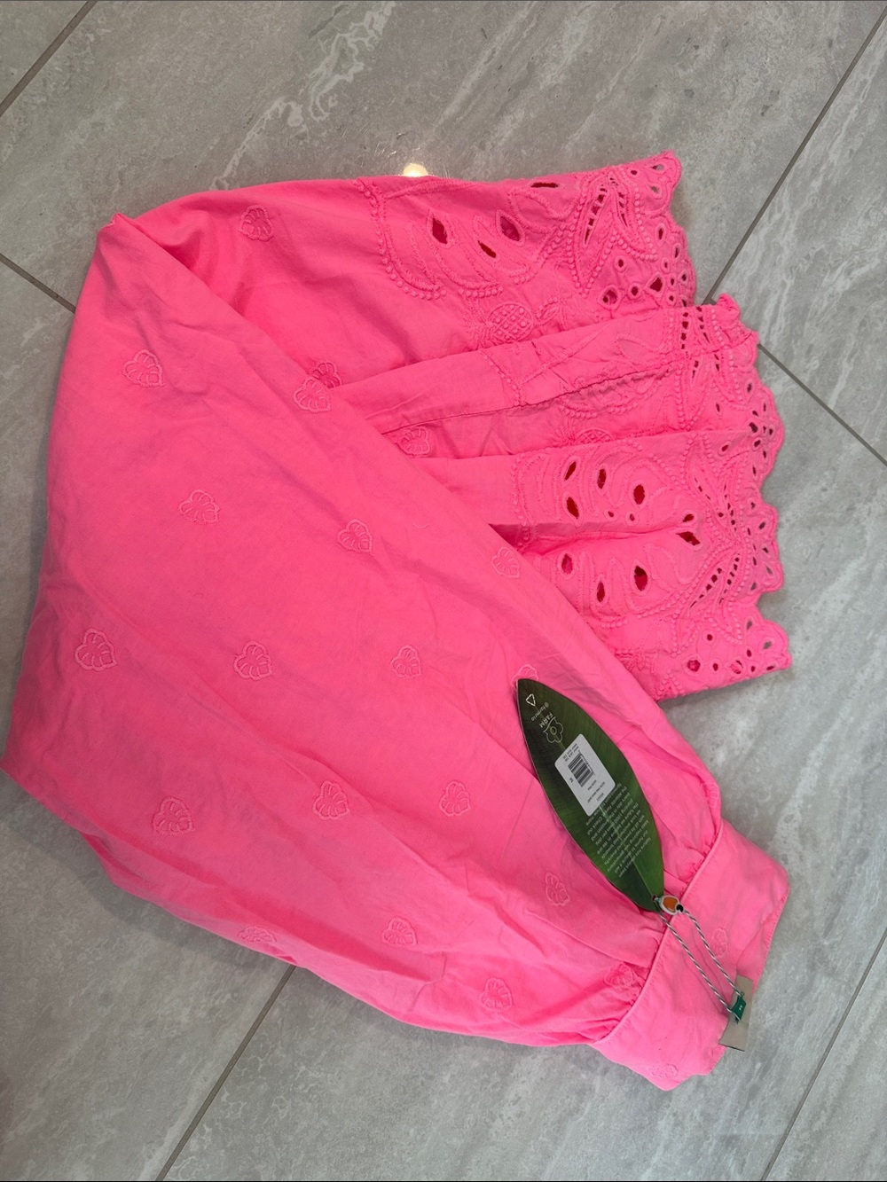 Farm Rio Medium NWT - Bright Neon Pink Eyelet Cotton Skirt - Picture 4 of 4